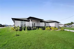 2700 NW 6th St, Cape Coral, FL 33993 - Photo 4