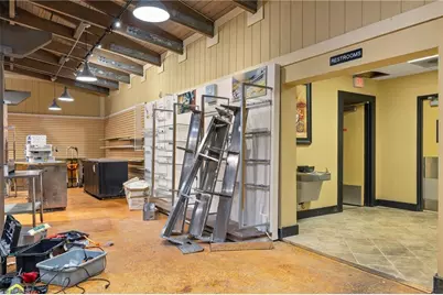 17650 San Carlos Blvd, Fort Myers Beach, FL 33931 - Photo 18