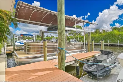 4322 Harbour Ln, North Fort Myers, FL 33903 - Photo 6