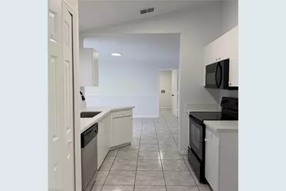 5011 Brookfield St, Lehigh Acres, FL 33971 - Photo 6