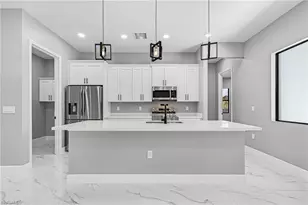 406 Lincoln Ave, Lehigh Acres, FL 33972 - Photo 6