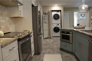 13226 Winsford Ln, Fort Myers, FL 33966 - Photo 8