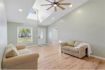 17718 Dracena Cir, North Fort Myers, FL 33917 - Photo 10