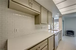 1633 SE 39th Terrace, Cape Coral, FL 33904 - Photo 12