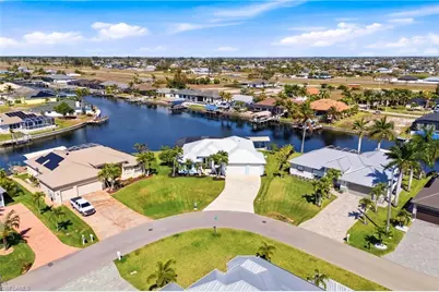 133 NW 33rd Ave, Cape Coral, FL 33993 - Photo 4