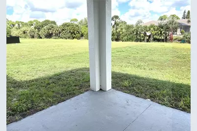 825 Porter St E, Lehigh Acres, FL 33974 - Photo 30
