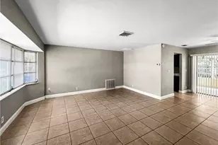 7300 Barragan Rd, Fort Myers, FL 33967 - Photo 6