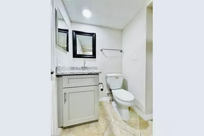 5205 Cedarbend Dr #4, Fort Myers, FL 33919 - Photo 20