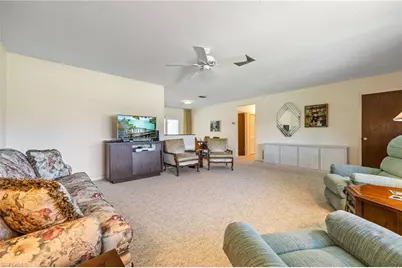 213 Richmond Ave S, Lehigh Acres, FL 33936 - Photo 8