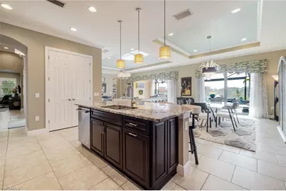 10024 Avalon Lake Cir, Fort Myers, FL 33913 - Photo 18