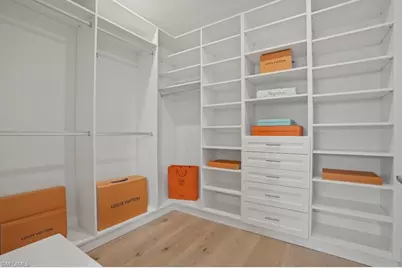 201 8th St S #309, Naples, FL 34102 - Photo 18