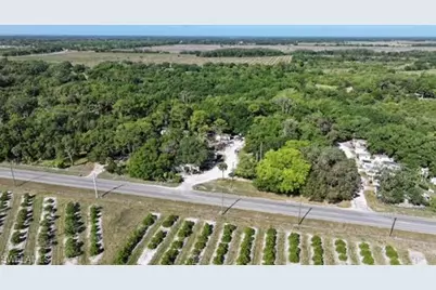 2302 County Rd 78, Labelle, FL 33935 - Photo 6