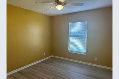 1915 SW 13th St, Cape Coral, FL 33991 - Photo 14