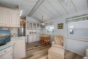 51 La Fonda Ln, North Fort Myers, FL 33903 - Photo 8