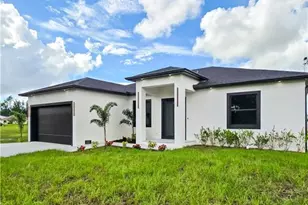 4113 Kismet Pkwy W, Cape Coral, FL 33993 - Photo 4