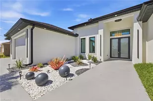 1301 SW 13th St, Cape Coral, FL 33991 - Photo 2