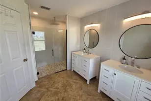 1050 NW 33rd Pl, Cape Coral, FL 33993 - Photo 36