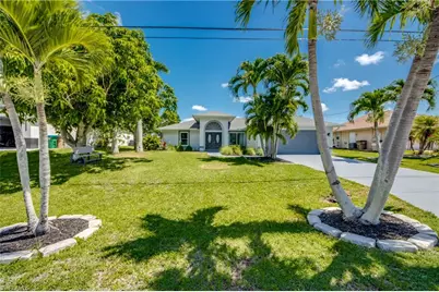 121 SE 17th St, Cape Coral, FL 33990 - Photo 1
