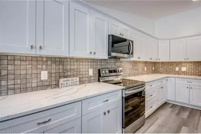 121 SE 17th St, Cape Coral, FL 33990 - Photo 14