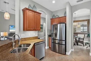 5709 Calmar Breeze Ln, Fort Myers, FL 33908 - Photo 10