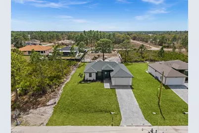 938 Bolivia Dr, Lehigh Acres, FL 33974 - Photo 38