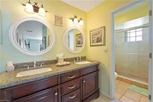 2718 SW 9th Pl, Cape Coral, FL 33914 - Photo 16