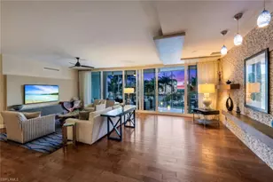 13675 Vanderbilt Dr, Naples, FL 34110 - Photo 8