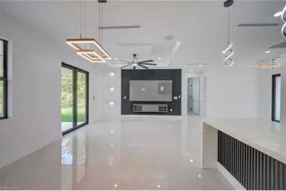 809 Williams Ave, Lehigh Acres, FL 33972 - Photo 8