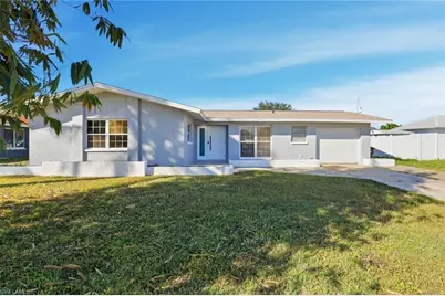 3420 SE 4th Pl, Cape Coral, FL 33904 - Photo 2