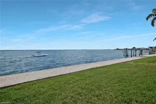 3111 SE 22nd Pl, Cape Coral, FL 33904 - Photo 8