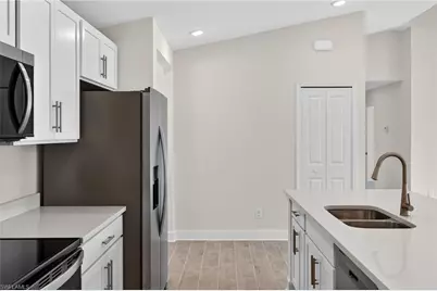 630 NW 28th Ter, Cape Coral, FL 33993 - Photo 12