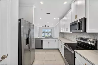 11751 Venetian Lagoon Dr, Fort Myers, FL 33913 - Photo 16