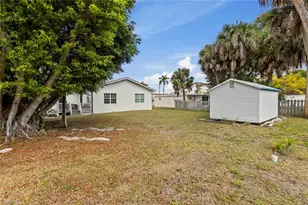 1414 Alhambra Dr, Fort Myers, FL 33901 - Photo 30