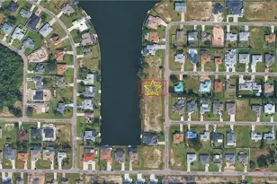 302 SW 21st Ave, Cape Coral, FL 33991 - Photo 4