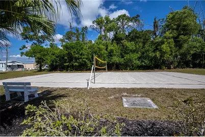 25 La Fonda Ln, North Fort Myers, FL 33903 - Photo 22