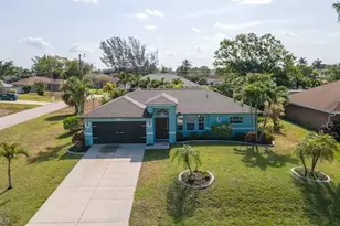 2705 SW 11th Pl, Cape Coral, FL 33914 - Photo 2