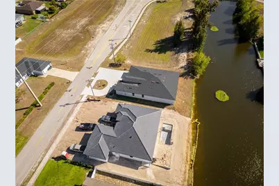 2324 SW 20th Ave, Cape Coral, FL 33991 - Photo 32