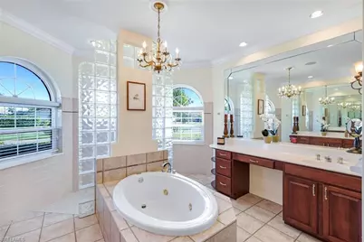 2022 El Dorado Pkwy W, Cape Coral, FL 33914 - Photo 24