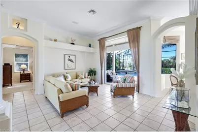 2022 El Dorado Pkwy W, Cape Coral, FL 33914 - Photo 8