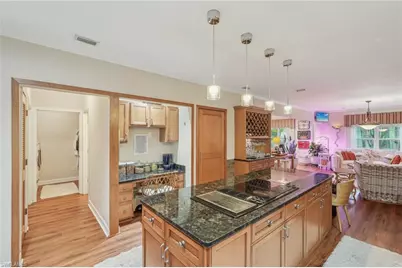 7709 Victoria Cove Ct, Fort Myers, FL 33908 - Photo 4