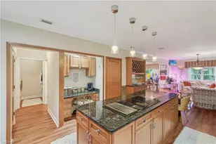 7709 Victoria Cove Ct, Fort Myers, FL 33908 - Photo 4