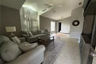 13226 Whitehaven Ln, Fort Myers, FL 33966 - Photo 6