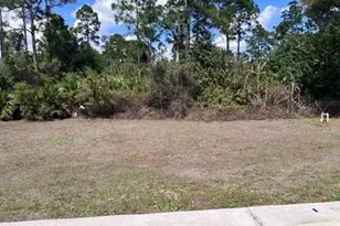 1107 Enrique St E, Lehigh Acres, FL 33974 - Photo 38
