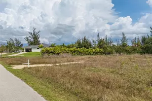 7324 Lake Dr, Fort Myers, FL 33908 - Photo 14