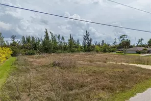 7324 Lake Dr, Fort Myers, FL 33908 - Photo 16