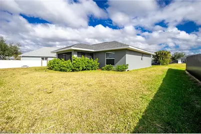 228 NW 29th Ave, Cape Coral, FL 33993 - Photo 28
