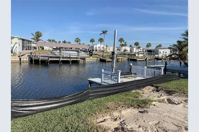 17811 Eglantine Ln, Fort Myers Beach, FL 33931 - Photo 2