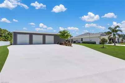 4609 Inez Ave S, Lehigh Acres, FL 33976 - Photo 4