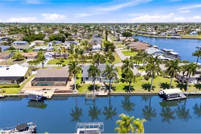 928 SE 33rd St, Cape Coral, FL 33904 - Photo 14