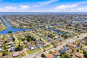 928 SE 33rd St, Cape Coral, FL 33904 - Photo 12